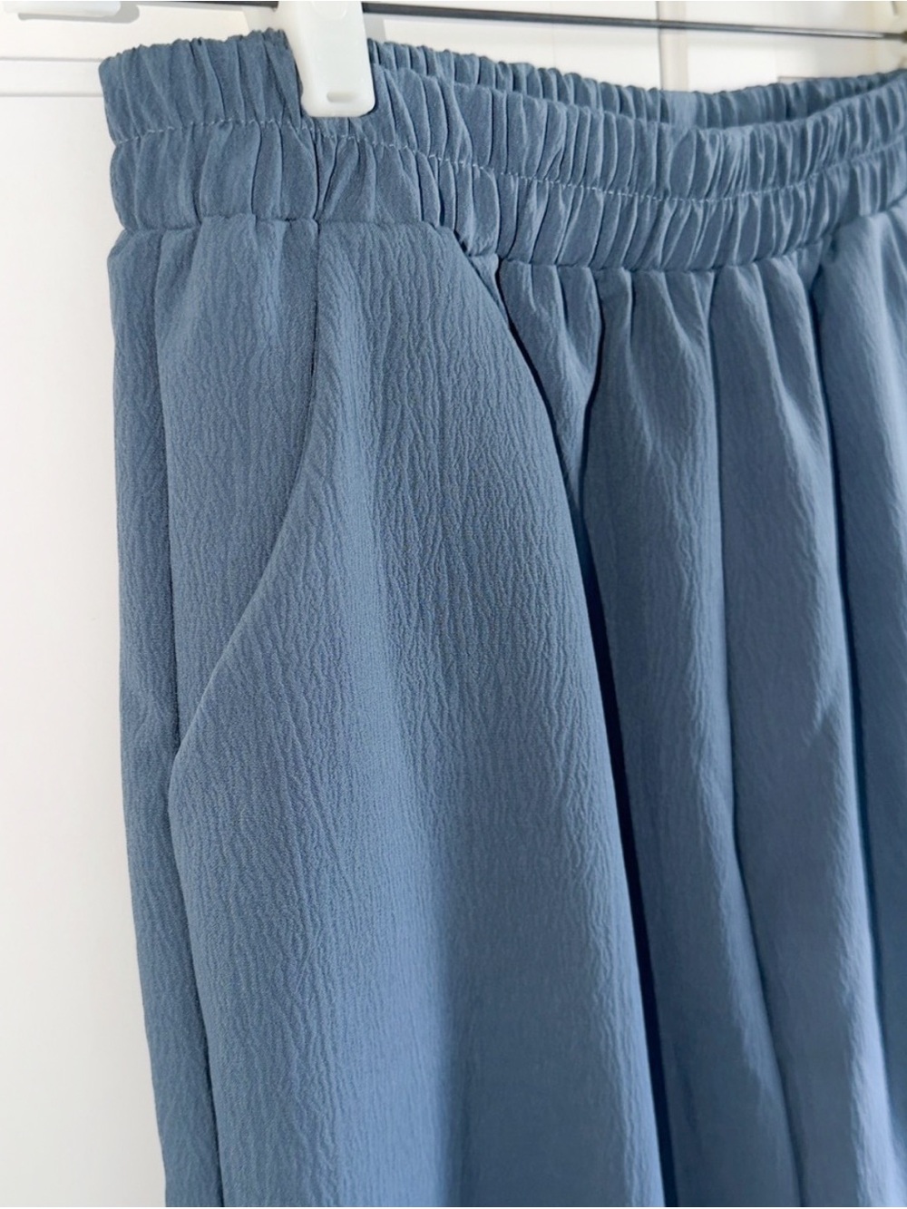 NELSON & PARKER COLLEEN ELEGANT TWO-PIECE SET Large Light Blue Twist-Front Set - Picture 9 of 13